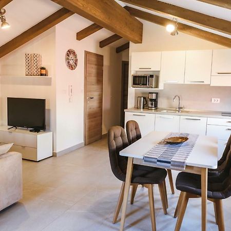 Fonda Apartments Koper Eksteriør bilde