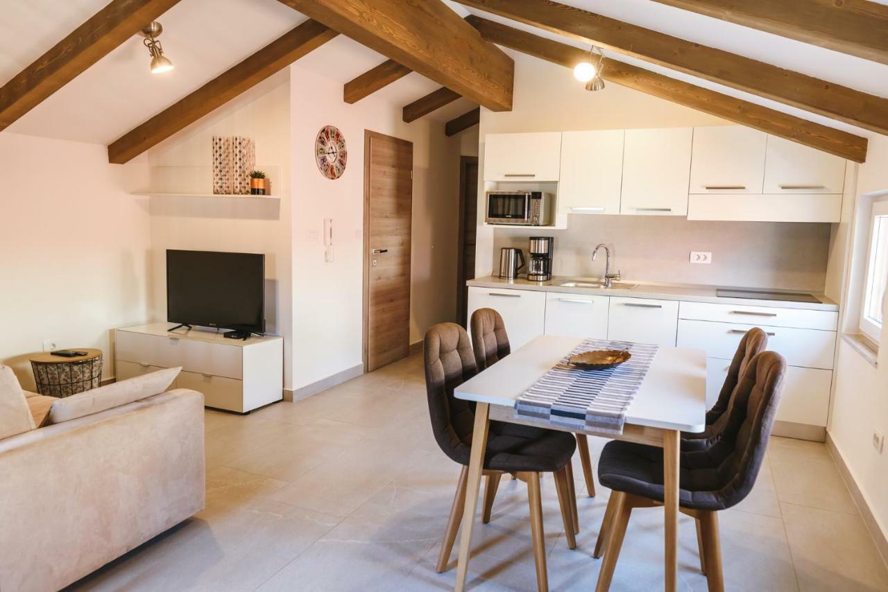 Fonda Apartments Koper Eksteriør bilde